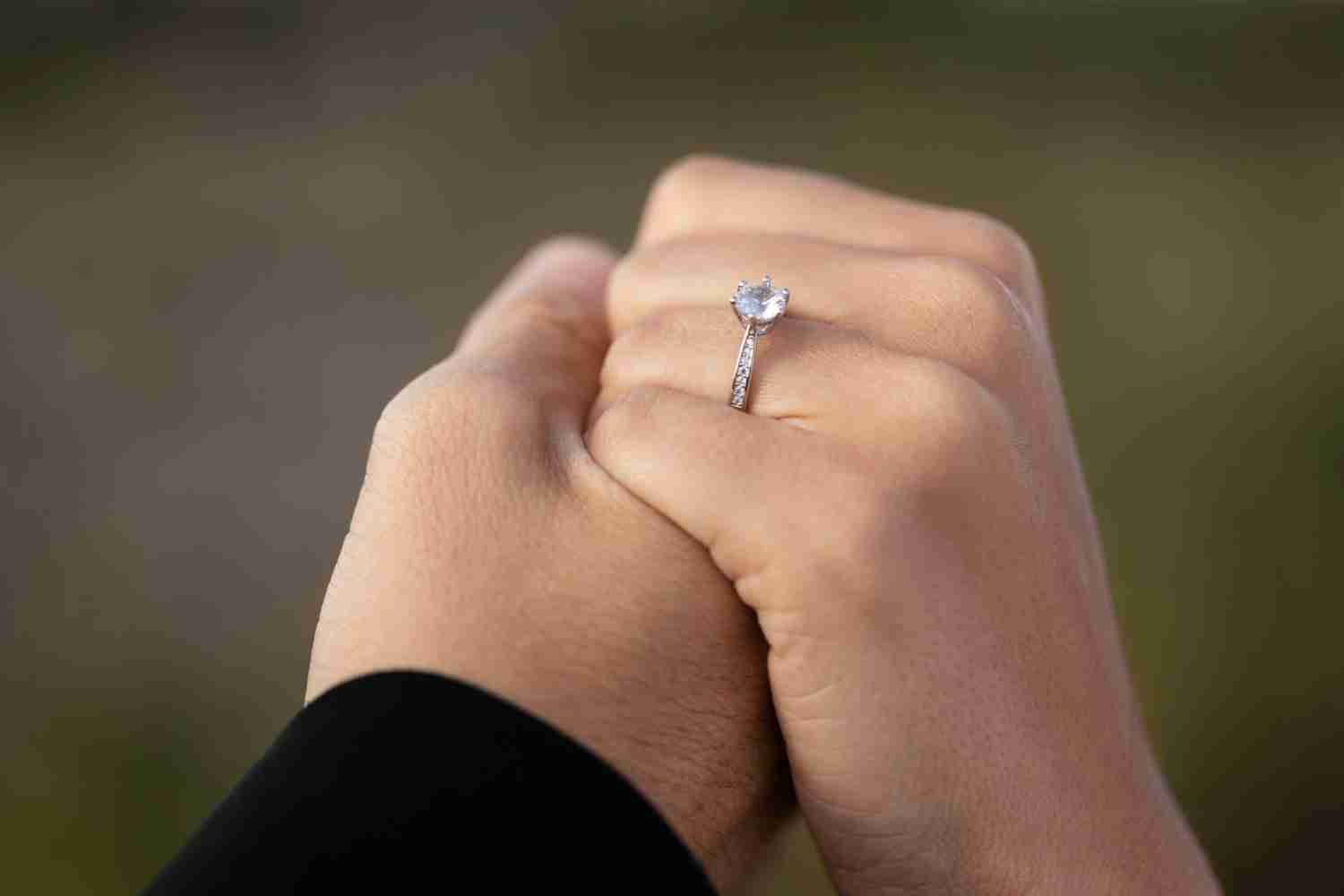 Modern Luxe: Trendsetting Platinum Jewelry for Every Occasion
