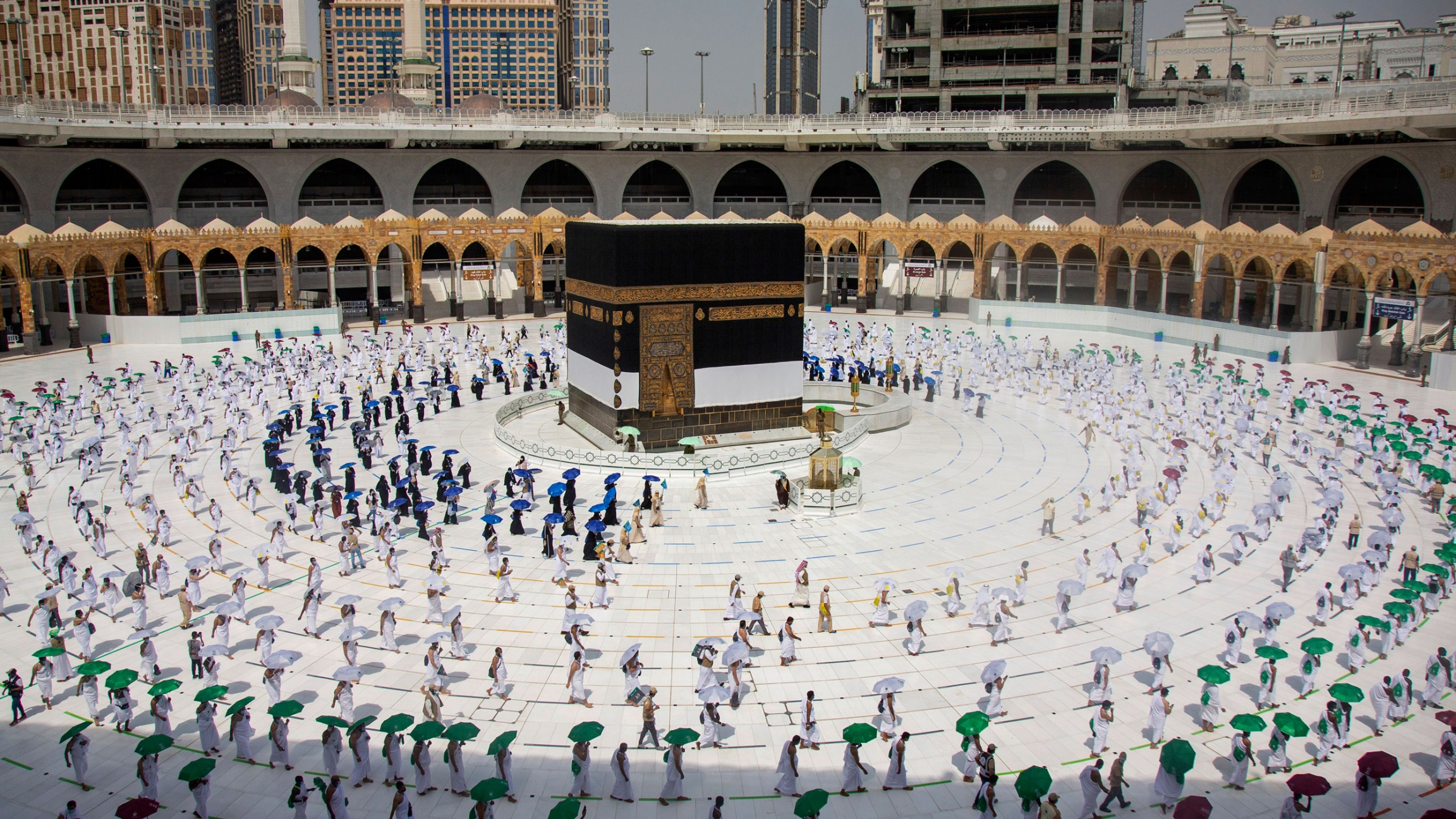 What is the reward for doing Umrah?