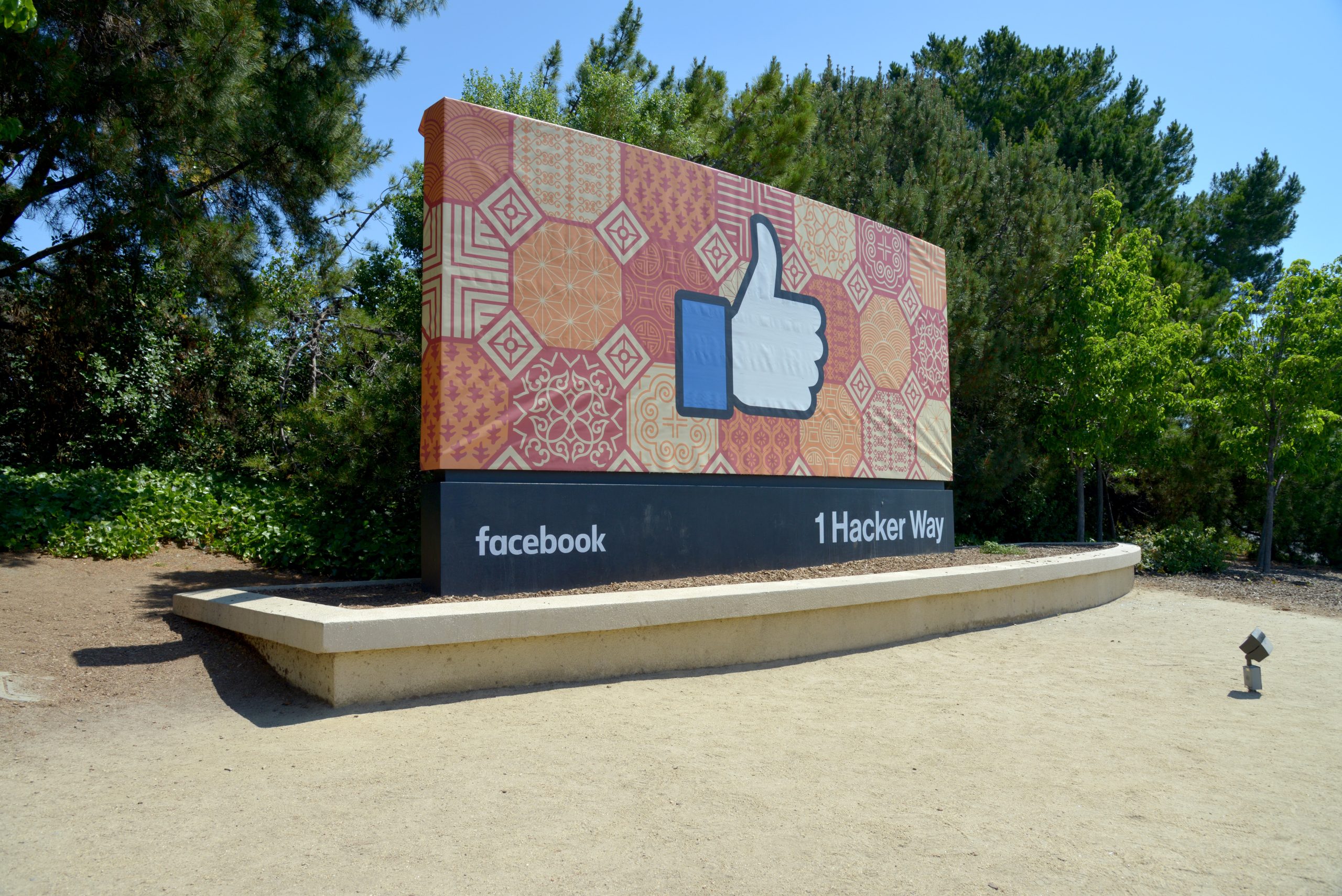 The Impact of Monument Signs on Your Business Visibility and Branding