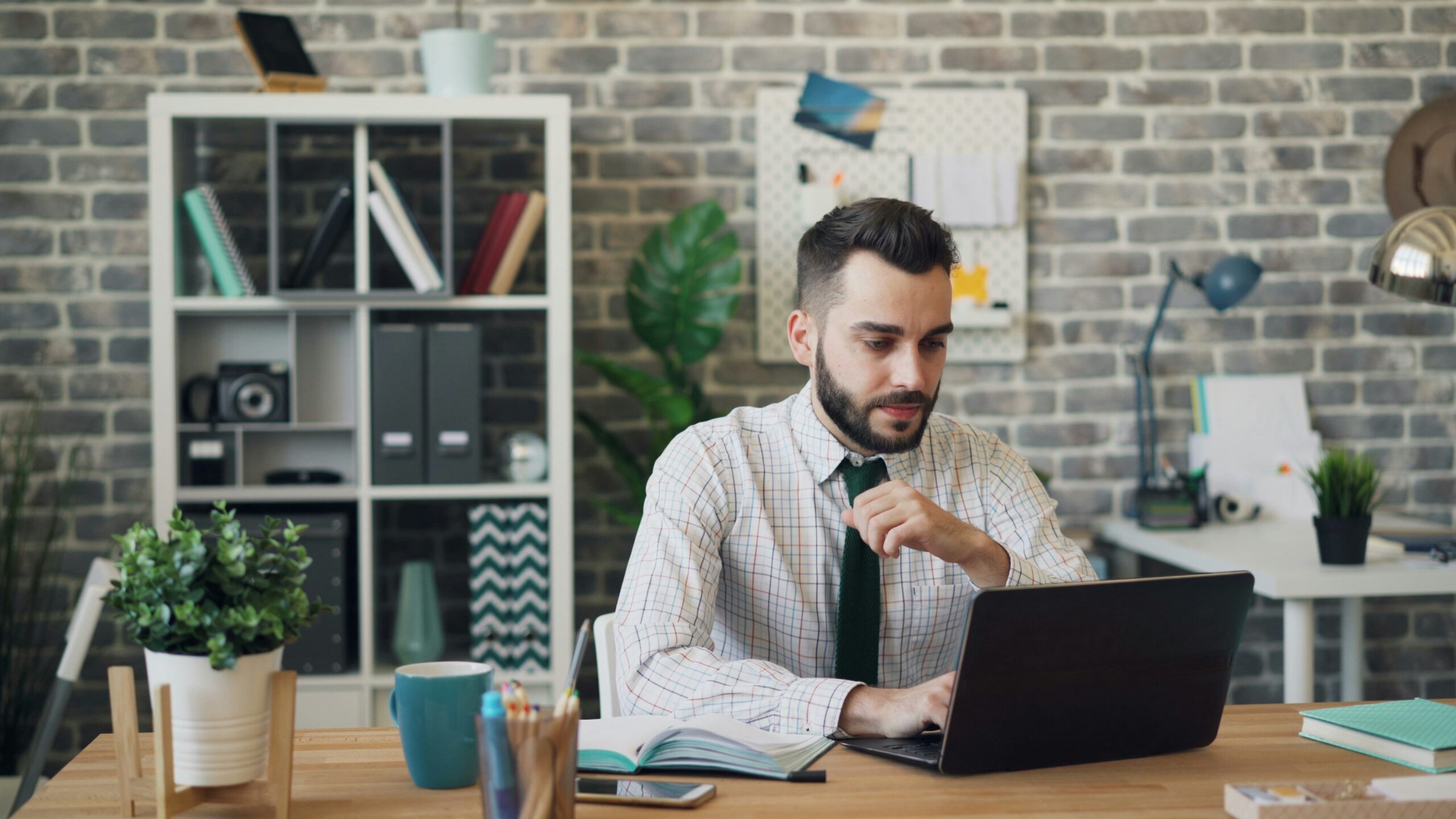 How to Find the Best Virtual Assistant Skills Needed for Your Company?