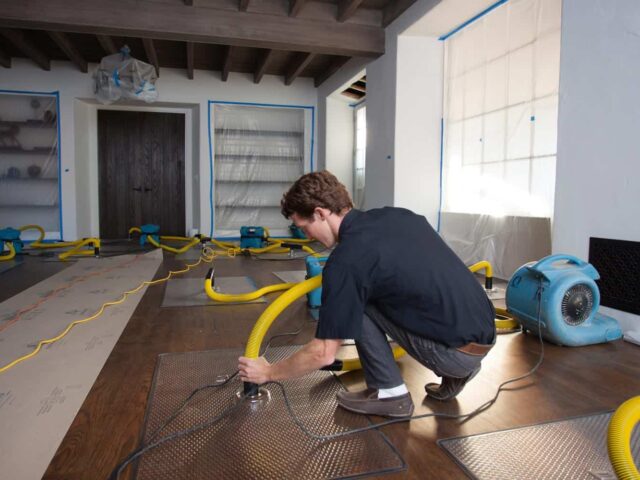 Swiftly Tackle Water Damage with Expert Cleanup Services