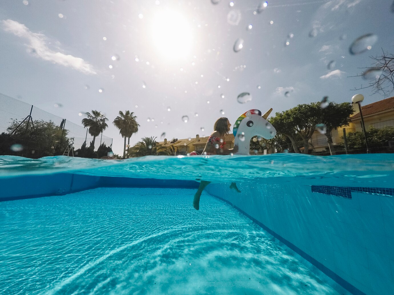How Can I Find Reliable Houston Swimming Pool Builders?